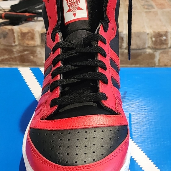 Adidas Originals Top Ten High Tops red and black - Picture 1 of 6
